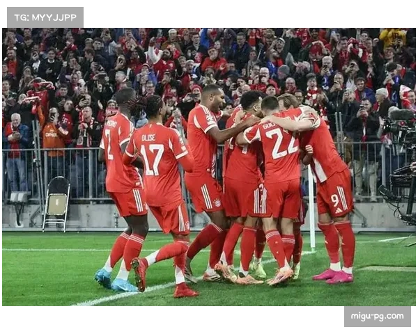 拜仁慕尼黑4-0大胜布鲁日 17岁小将卡尔世界波首度破门震撼全场