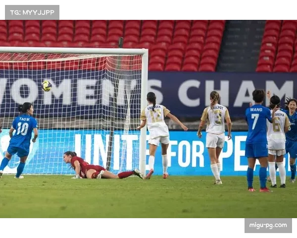 武汉车谷江大女足1-0奥克兰联，姜晨璟88分钟绝杀晋级冠军杯下一轮