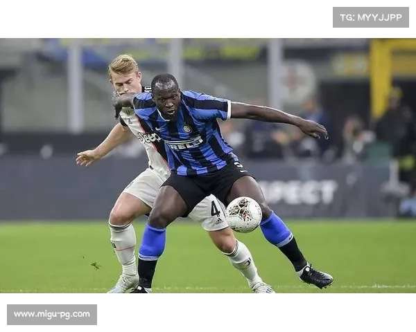 曼联有意尤文后卫卡卢卢，将派代表观看其对阵国米的表现