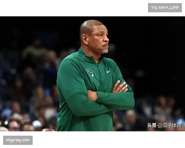 里弗斯休赛期或成自由球员,放弃1490万追求2.4亿顶薪引关注 里弗斯休赛期或成自由球员,放弃1490万追求2.4亿顶薪引关注